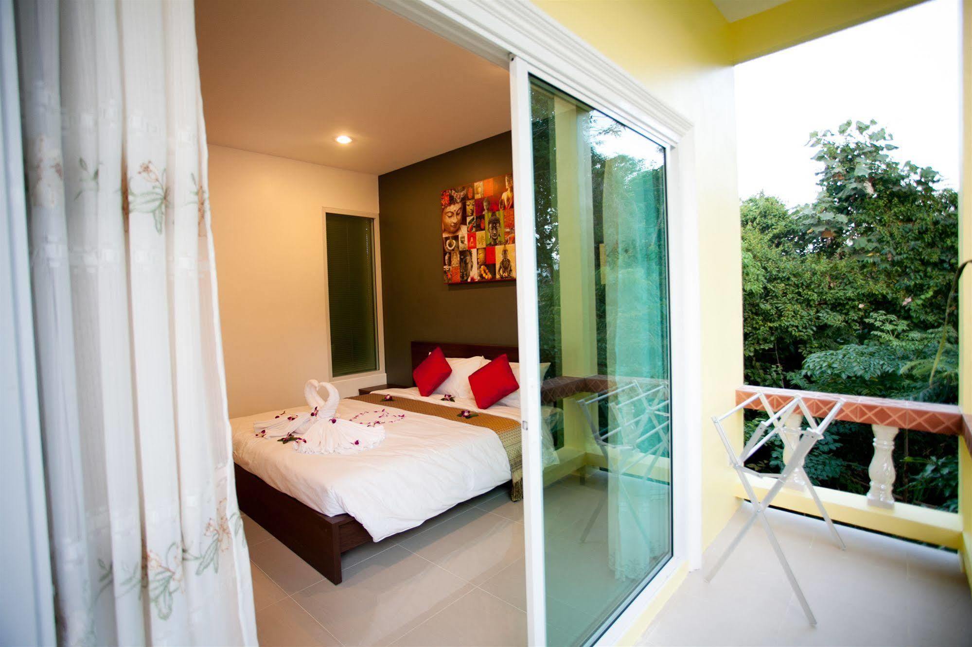 Lucky Lek Resort Rawai エクステリア 写真